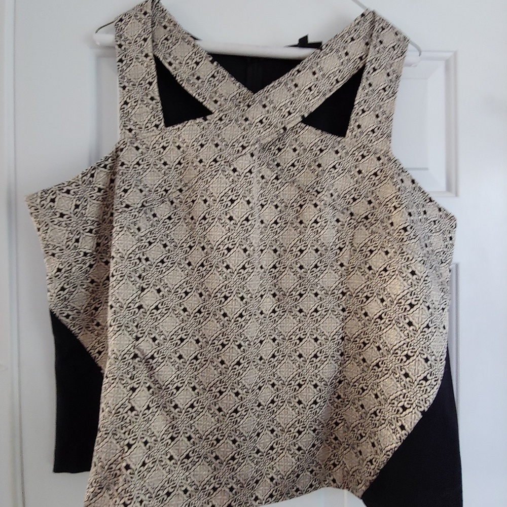 Sleeveless Black and Gold Metallic Holiday Top